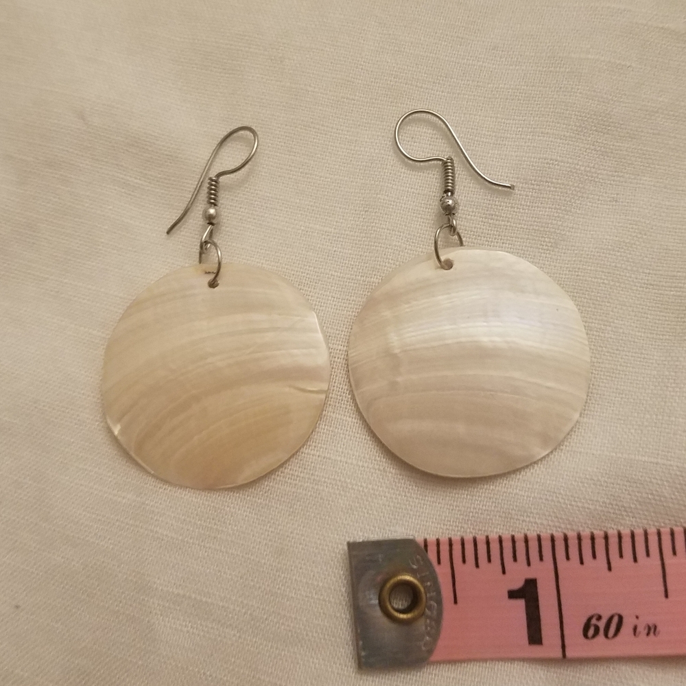 Mother of Pearl Earrings - Picture 2 of 5